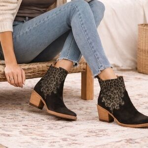 Buck & Brana NIB Montana Fashion Leather Booties 7.5